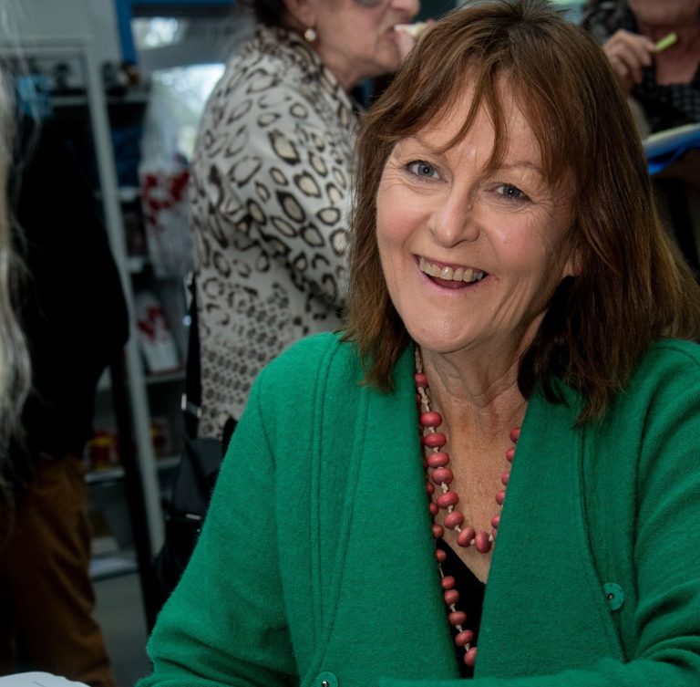 Author Talk – Robyn Howarth discusses Faraday