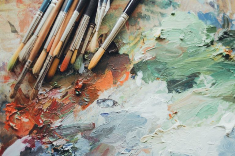 Introduction to Oil Painting with Kate Maclurcan