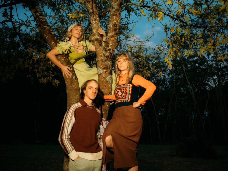 Leah Senior live at Old Stone Hall, Beechworth